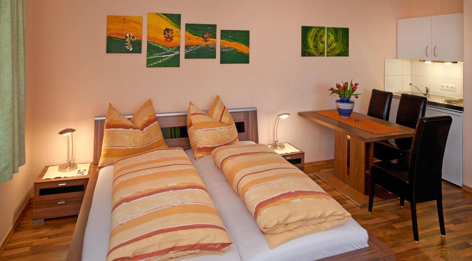 Biergasthof Riedberg ريد إم إنكرايس الغرفة الصورة